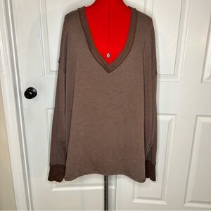 Free People We The Free Venice V-Neck Oversized Brown Sweatshirt Raw Hem Women L